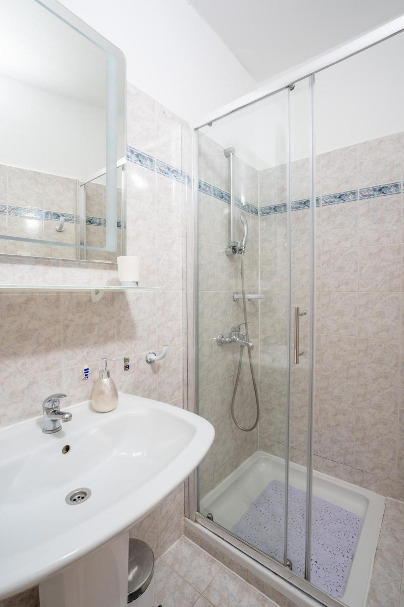 רוביני Central Apartments Circolo מראה חיצוני תמונה