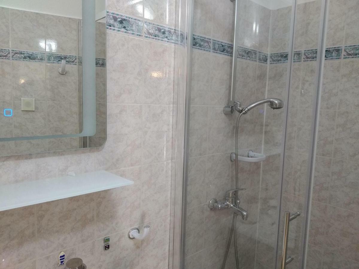 רוביני Central Apartments Circolo מראה חיצוני תמונה